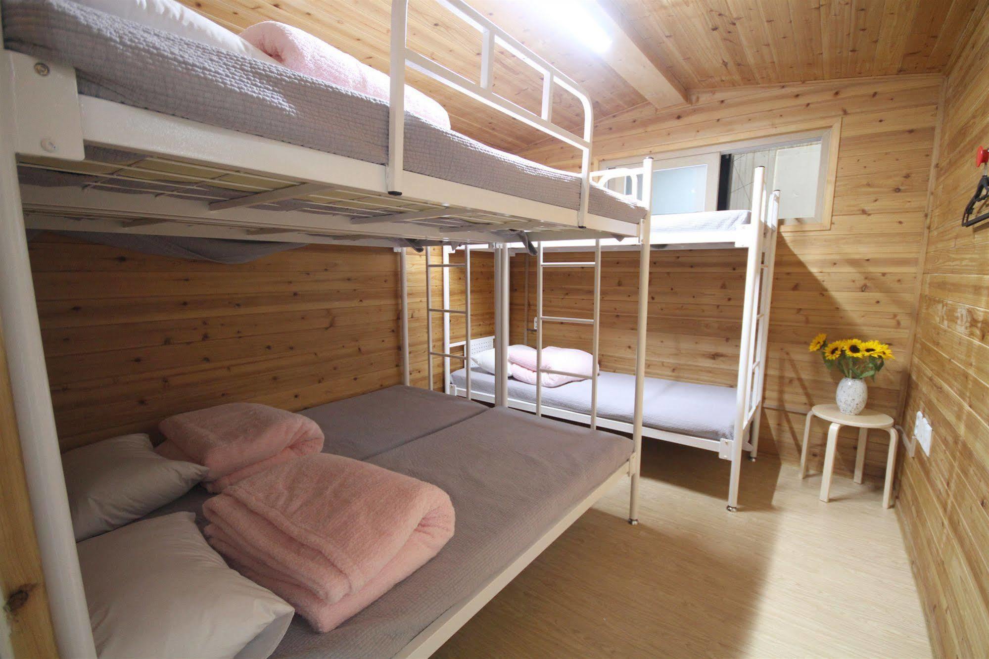 Cheongdam Ladies Guesthouse In Сеул Екстер'єр фото